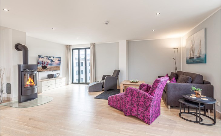 Garden Suite 1