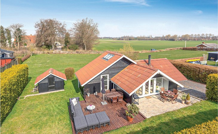 Beautiful home in Karrebæksminde 1