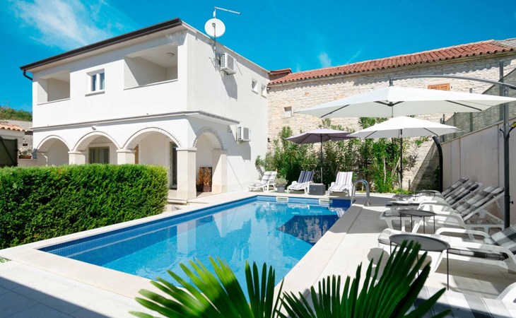 Villa Martin - Rückzugsort auf dem Land mit Pool 1