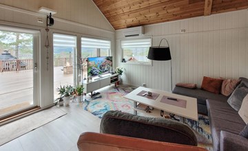 Nice home in Jelsa with kitchen 2