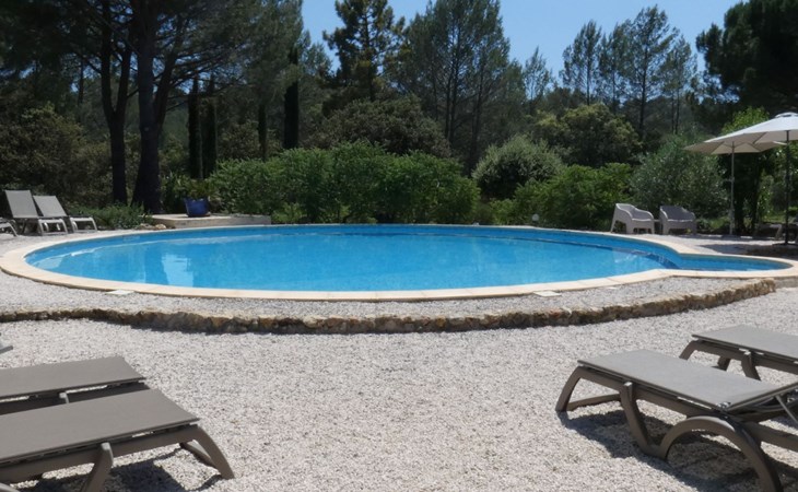 "La CIgale" mit Schwimmbad 1