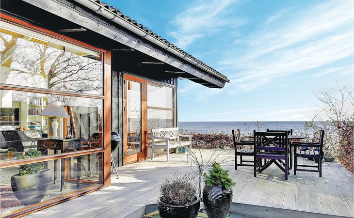 Awesome home in Bjert 1