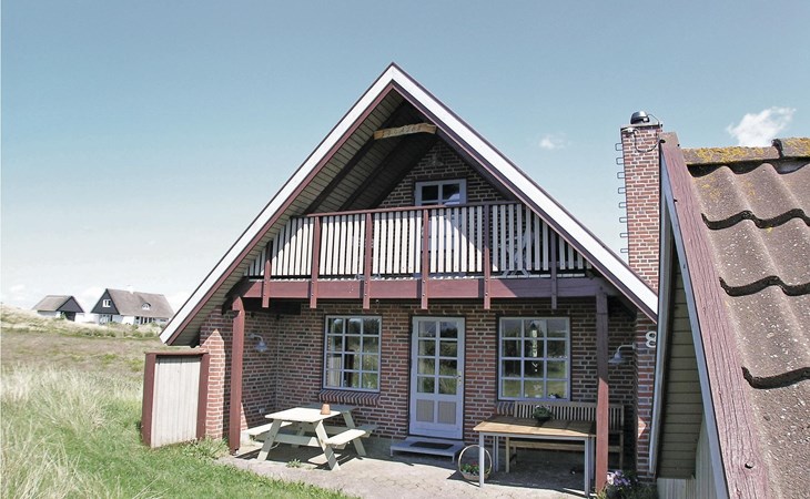 3 bedroom lovely home in Hvide Sande 1