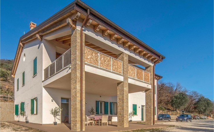 Awesome apartment in Valnogaredo (PD) 1