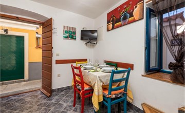 Amazing home in Susak 3