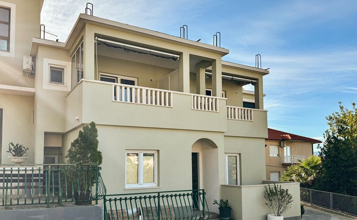Awesome apartment in Duce with house sea view 1