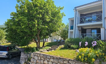 Wohnung auf zwei Etagen mit Terrasse und Balkon 3