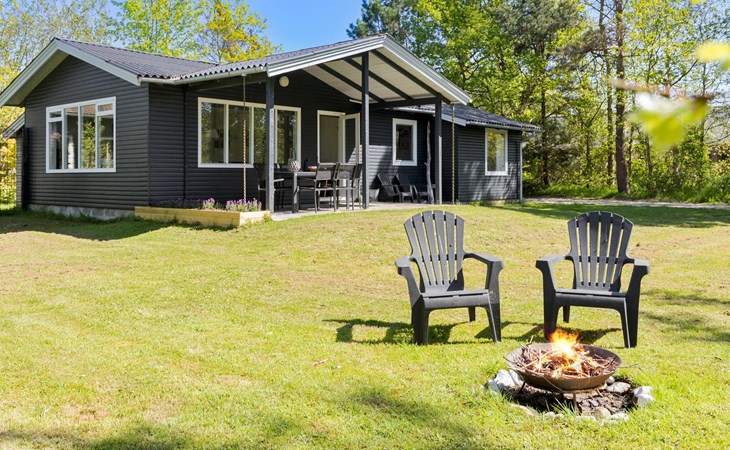 4 bedroom nice home in Ebeltoft 1