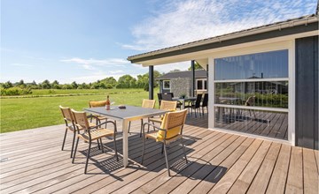 Beautiful home in Ejstrupholm with Sauna and 4 Bedrooms 2