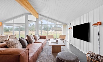 Beautiful home in Blåvand with kitchen 2