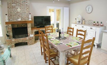 3 bedroom cozy home in Maninghem 2