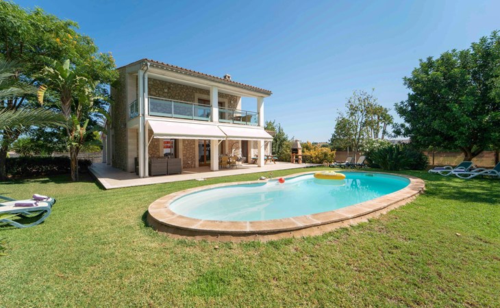 Stunning home in Alcudia with private swimming pool, can be inside or outside 1