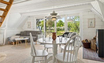 2 bedroom beautiful home in Gedser 3