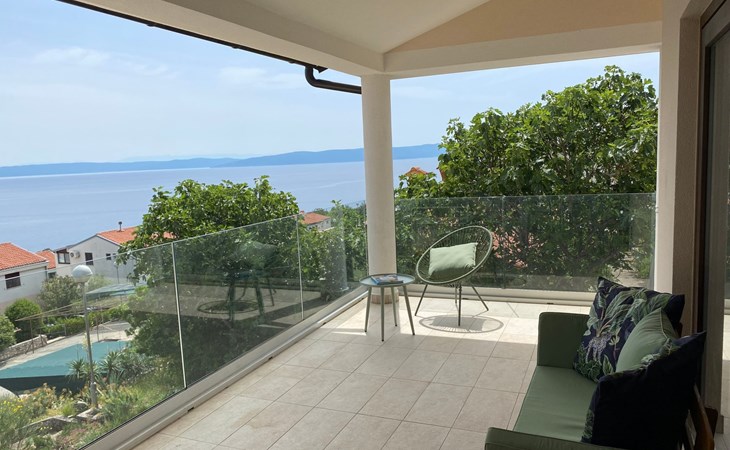 Frisch renovierte Ferienwohnung mit Meerblick 1