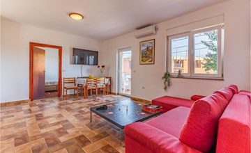 Cozy apartment in Medulin with WiFi 3