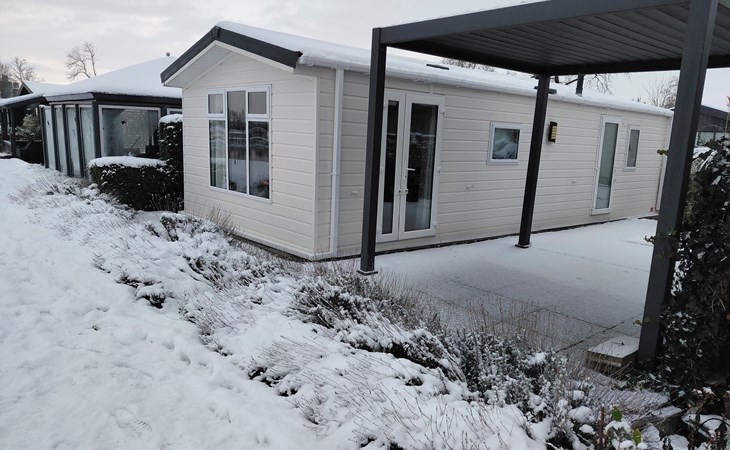 IJssel Chalet by the Water | 4 persons 1