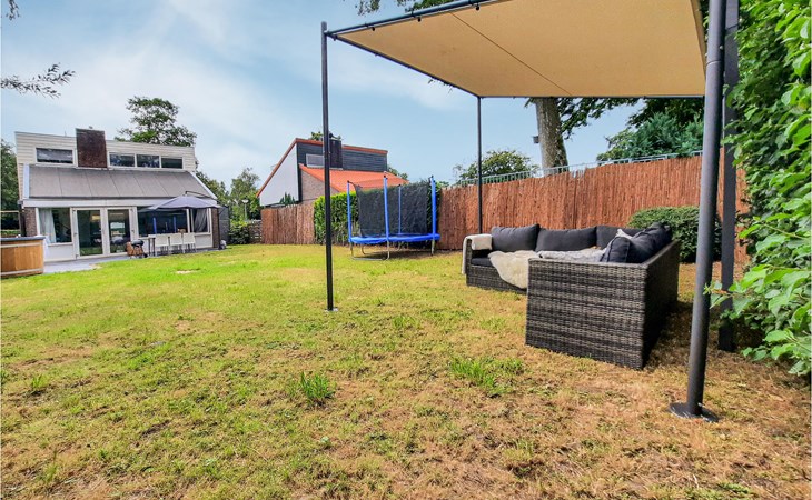 3 bedroom nice home in Heinkenszand 1