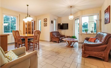 2 bedroom awesome apartment in Winseler 2