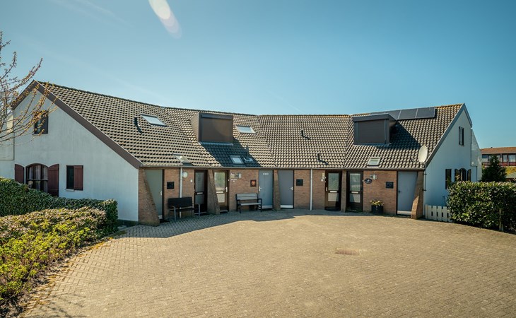 Bungalow 4C 1