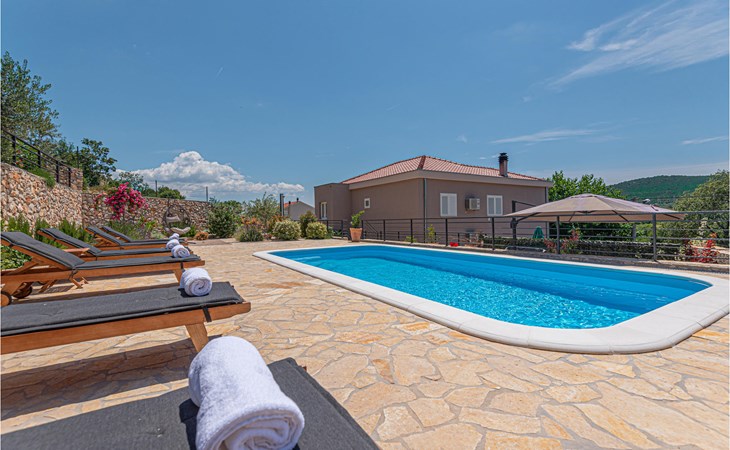 Cozy apartment in Sibenik 1