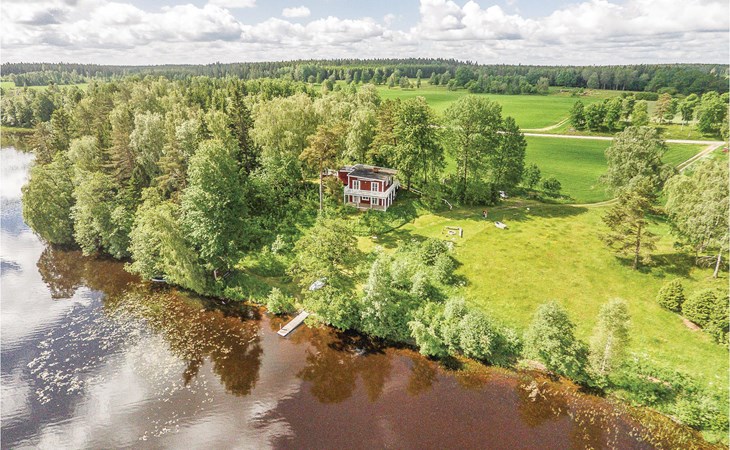 Nice home in Bodafors 1