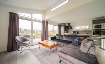 Hackfort Waterfront 6 3