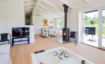Lovely home in Grenaa with kitchen 3