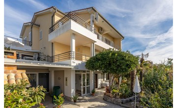 Lovely home in Jadranovo with WiFi 2