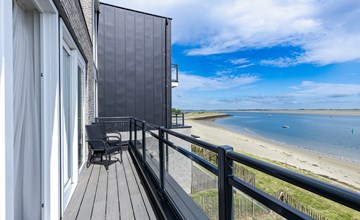 Vakantiewoning aan het water - met 2 balkons | Nr. 22 | 2 - 4 Pers. | Vista Maris 2