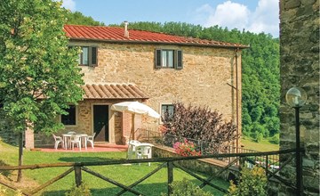 2 bedroom amazing home in Dicomano 2