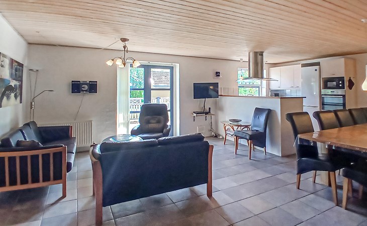 Beautiful home in Højslev with sauna 1