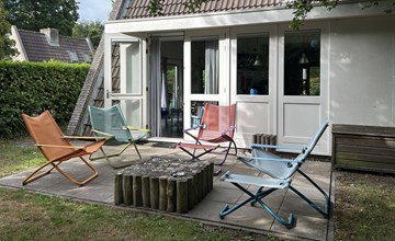 Schouwse Stee 3 gezellig en modern vakantiehuisje op klein park 3