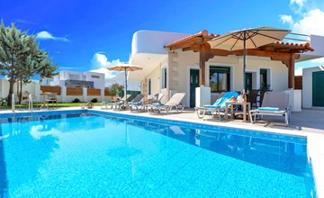 Eliomar Villa am Strand 2