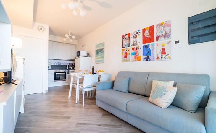 Perla Abernathy - Haus mit Pool und Garten 1