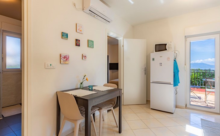 Red House Apartments Sveta Marina 1