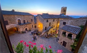 Hochwertige Wohnung im Turm-Schlösschen 2