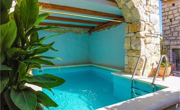 Stunning home in Donje Selo 2