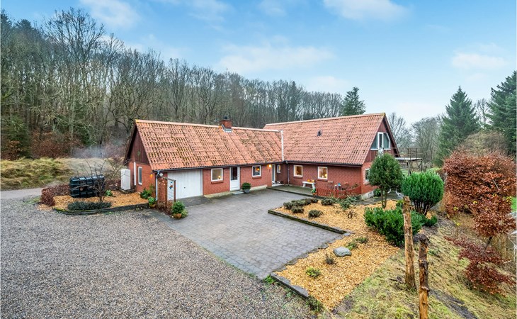 Cozy home in Silkeborg with kitchen 1
