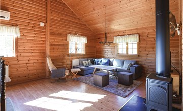 Cozy home in Långserud with jacuzzi 2