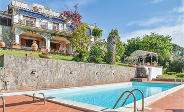 Beautiful home in S. Giovanni a Piro SA 2