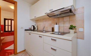 Awesome apartment in Cres with WiFi 3