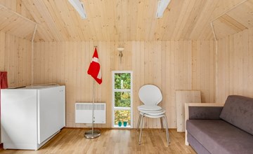 "Ung" - 30km from the sea 2