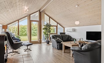 Gorgeous home in Hemmet with kitchen 3