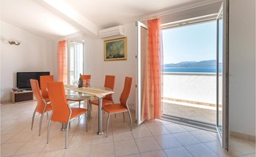 2 bedroom lovely apartment in Komarna 2
