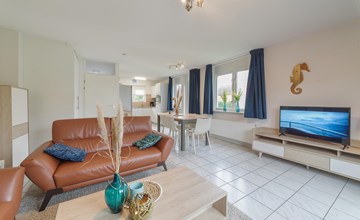 3 bedroom stunning home in Wemeldinge 3
