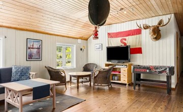 Lovely home in Farsund with Wi-Fi 3