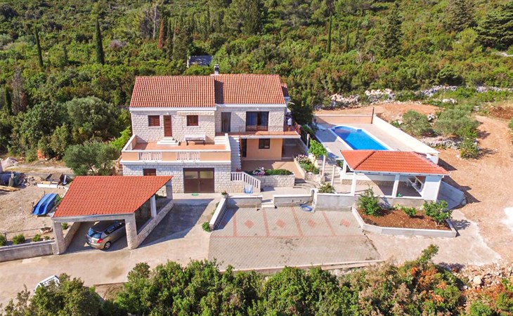 Awesome apartment in Kneze with kitchen 1