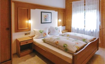 Awesome apartment in Gräfendorf 2