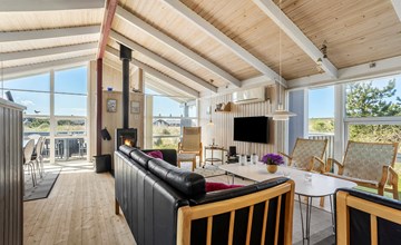 Amazing home in Hirtshals with sauna 3