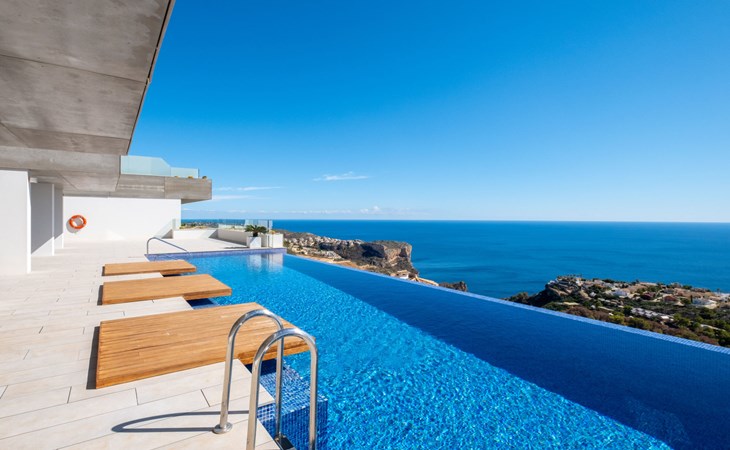 Blue Infinity 4 1